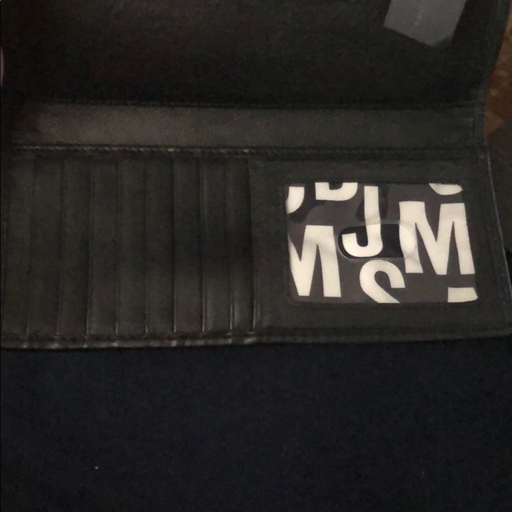 Marc Jacobs Wallet - Picture 6 of 8